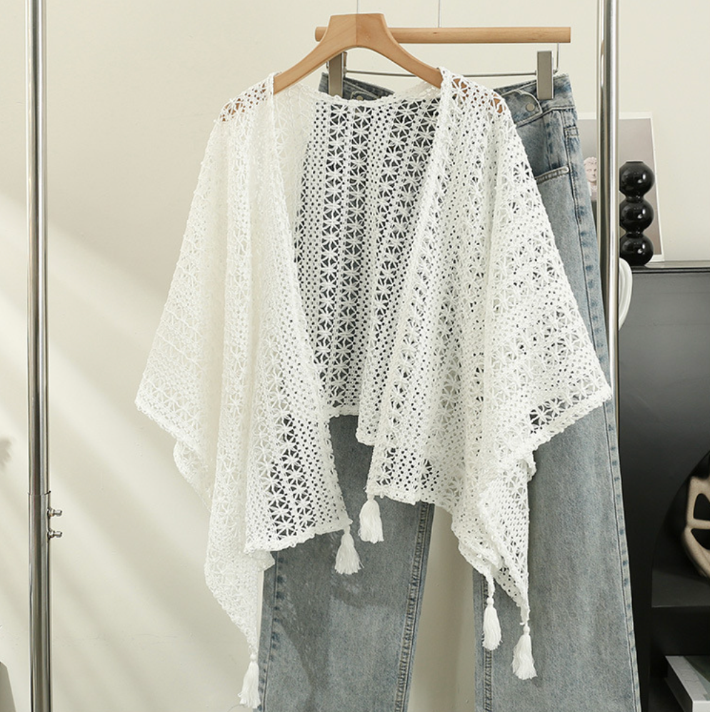 Khăn Choàng Ren Tua Rua- Kem Trắng Đỏ