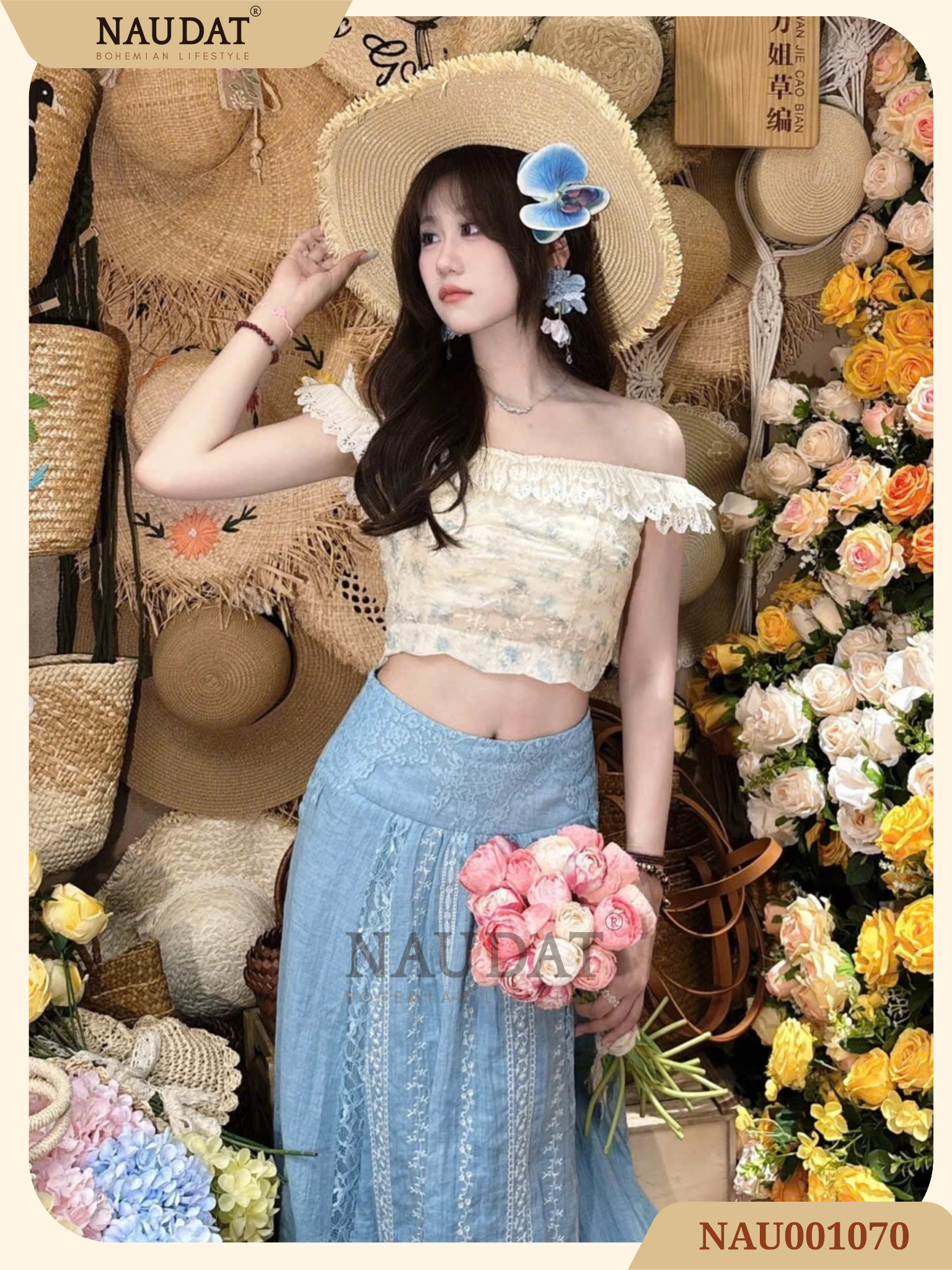 Áo Thêu Hoa Xanh Trễ Vai