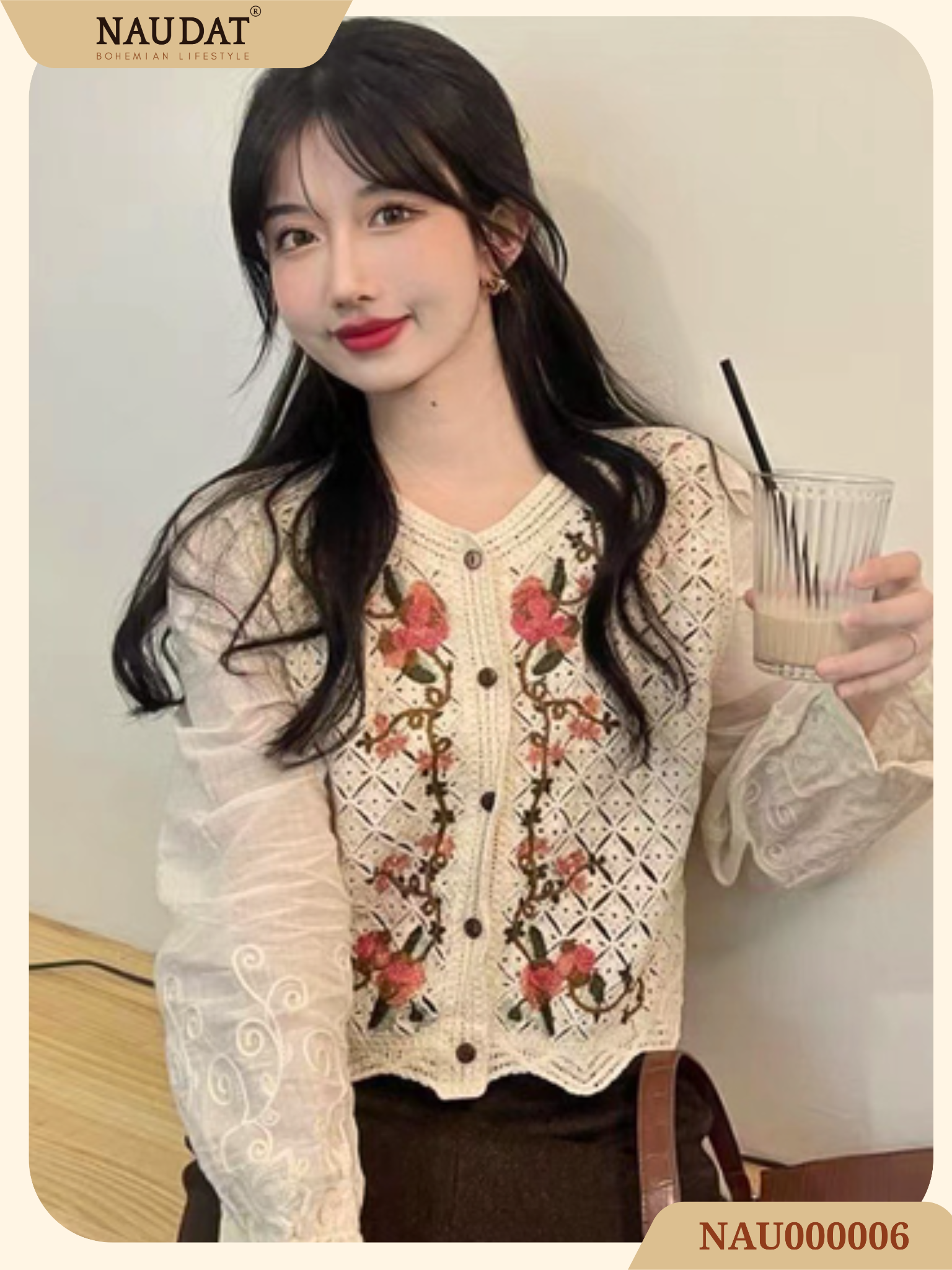 Áo Len Thêu Hoa Tay Dài