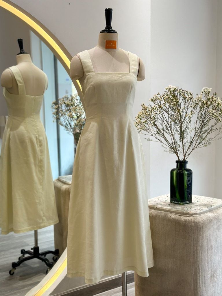  Đầm 2 dây bản to tùng xòe xanh cốm 