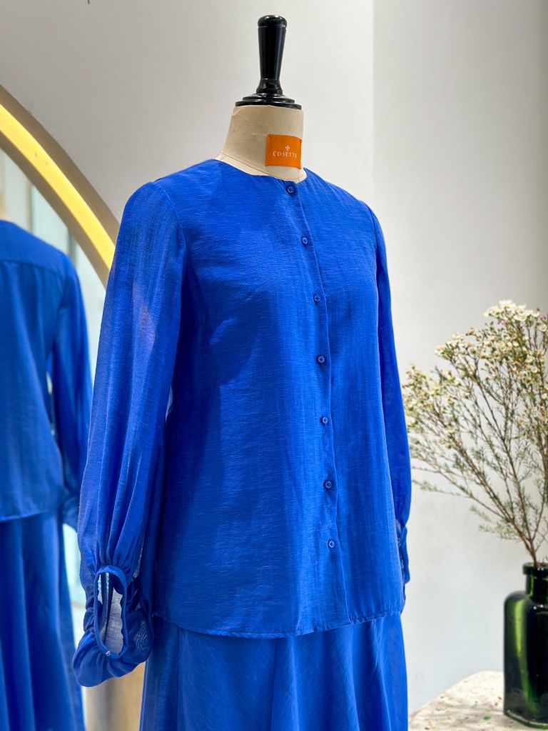  Áo tay phồng xanh bích 