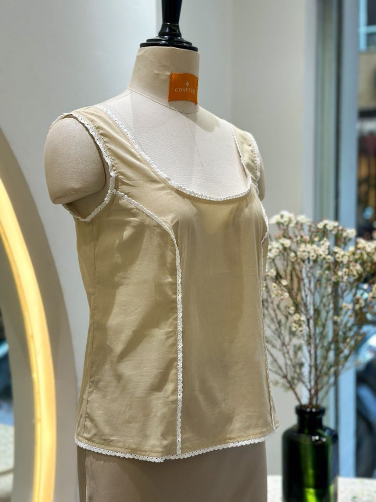  Áo sát nách viền ren cafe sữa 