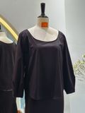  Áo cổ tròn tay dài đen 