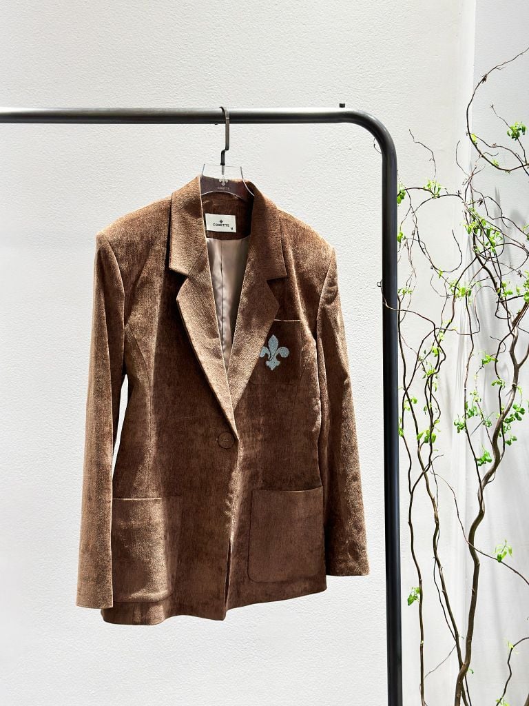  Áo vest 3 túi đắp nhung nâu 