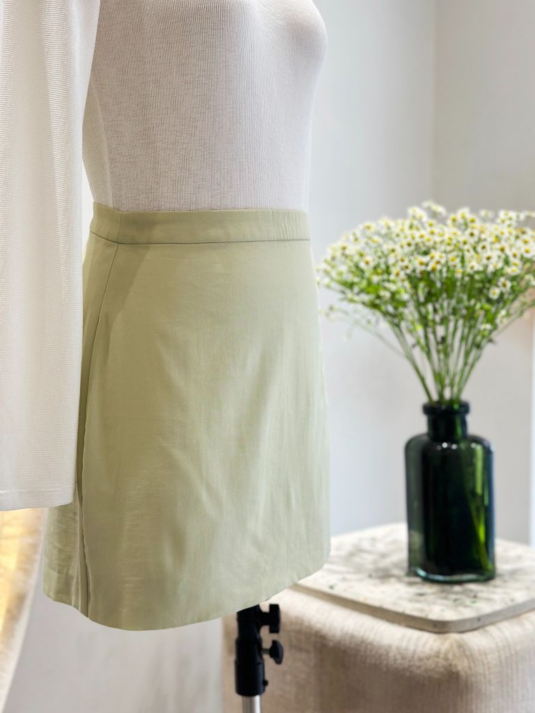  Chân váy A màu bơ 