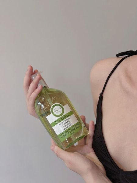  Sữa tắm Elvawell White Truffle Whitening Fragrance Body Wash - Elva Spirit (500ml) 