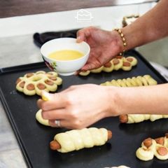 LỚP BÁNH MÌ NGỌT