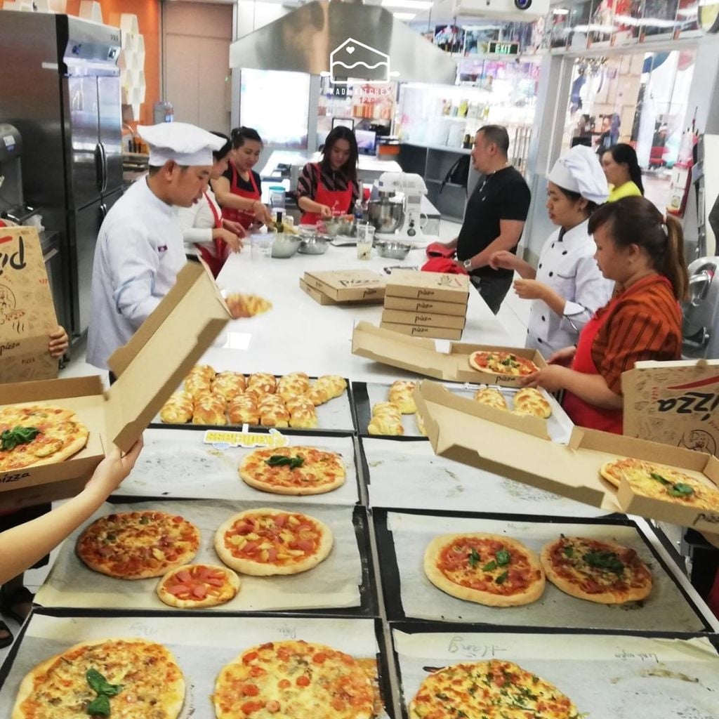 LỚP BÁNH PIZZA
