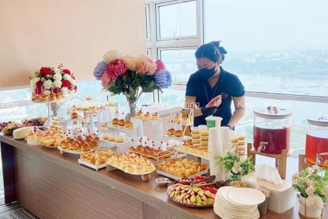 LỚP SET UP TIỆC CƠ BẢN