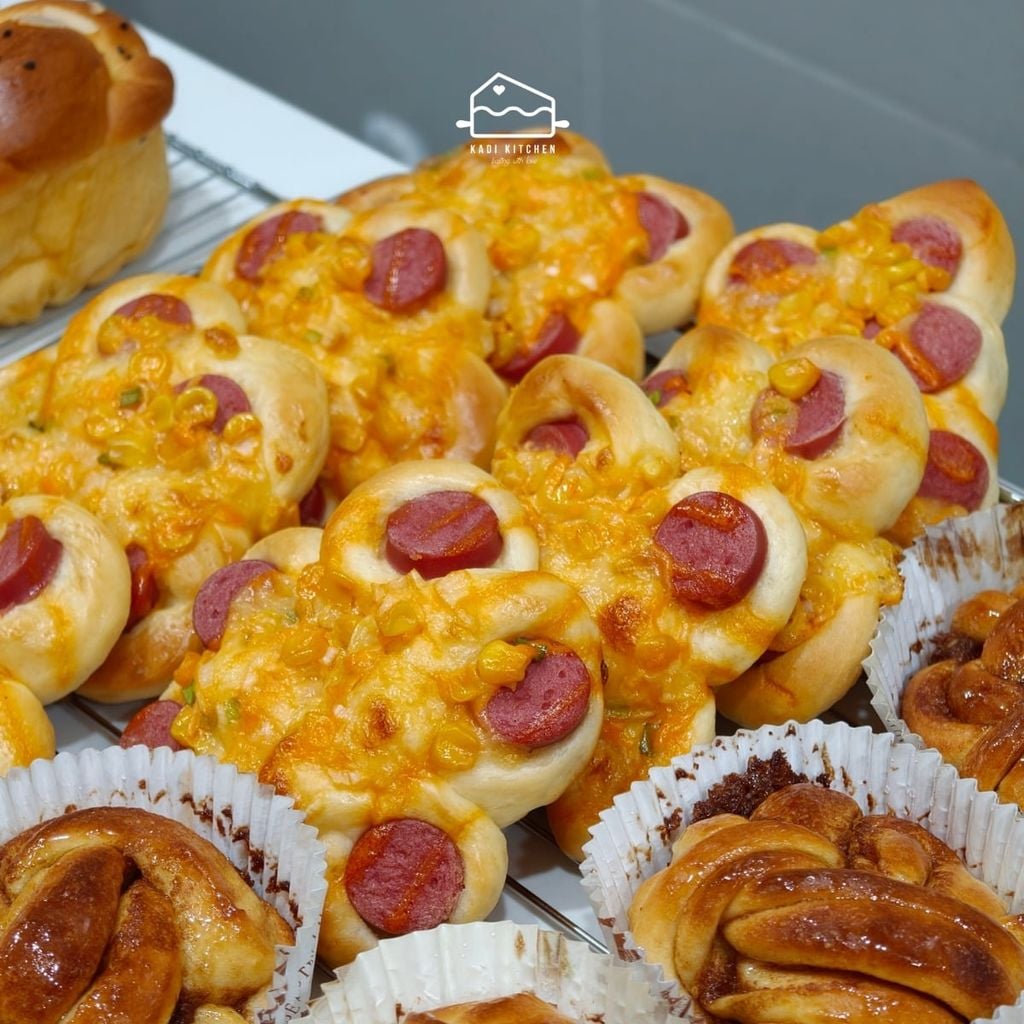 LỚP BÁNH MÌ NGỌT