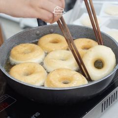 LỚP BÁNH DONUT