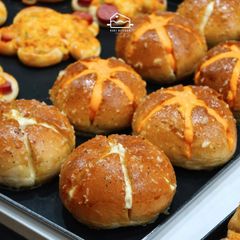 LỚP BÁNH MÌ NGỌT