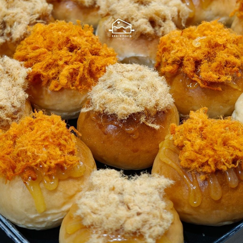 LỚP BÁNH PHÔ MAI TAN CHẢY