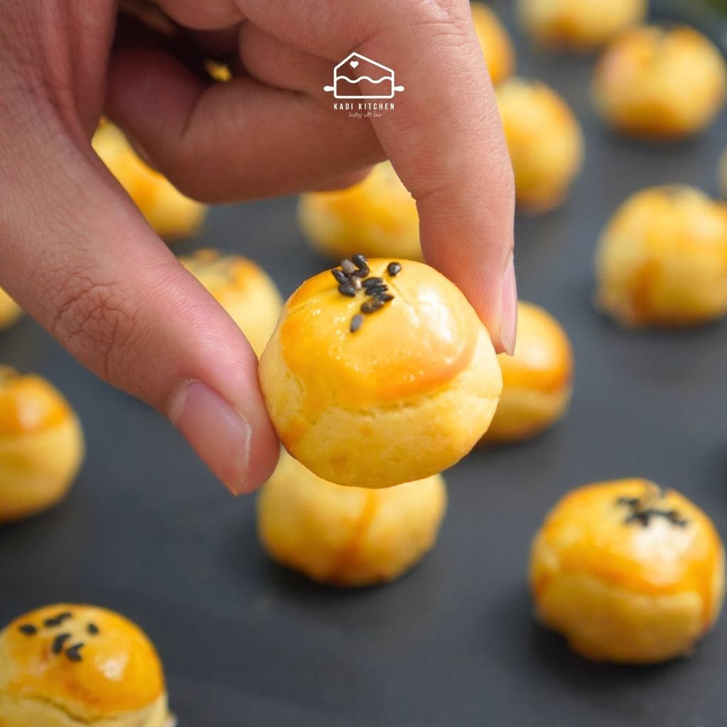 LỚP BÁNH DỨA