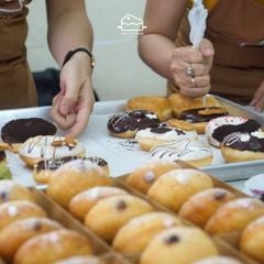 LỚP BÁNH DONUT