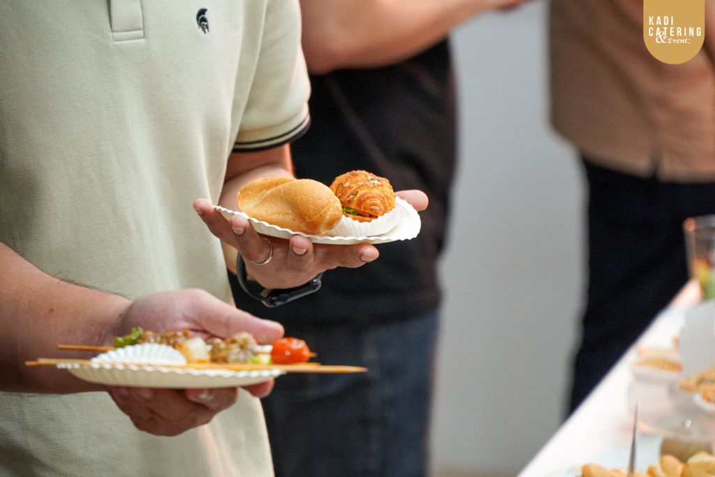 FINGERFOOD FOR PARCEL PERFORM'S NEW OFFICE LAUNCH BY KADI CATERING