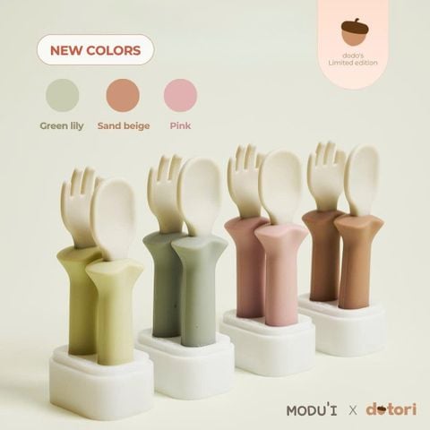 Set muỗng nĩa ăn dặm Silicone Bạch Kim Bluemama - Có hộp đựng an toàn vệ sinh cho bé