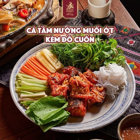  Cá tầm nướng muối ớt kèm đồ cuốn 