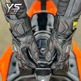  Găng tay Taichi GP-WRX NXT047 Carbon 