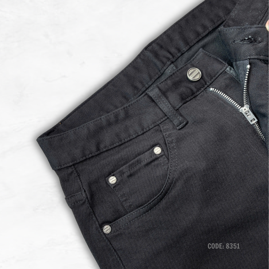  Quần Jeans Dài - 8351 