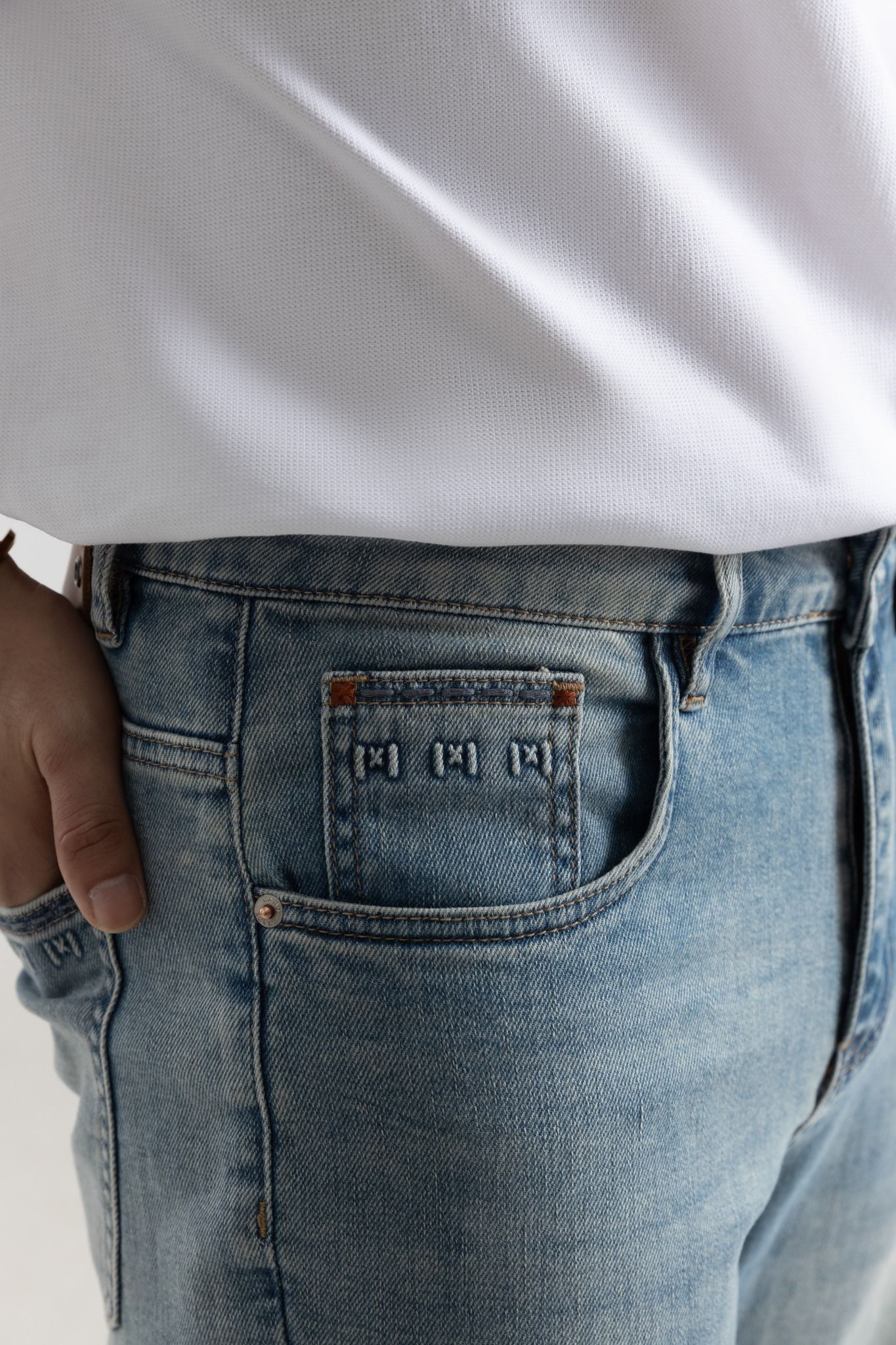  Quần Jeans Dài - 8831 