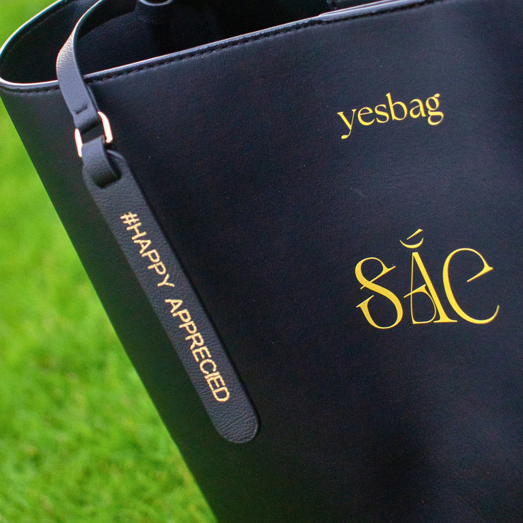 Toòng teng SẮC phúc (#HAPPY)