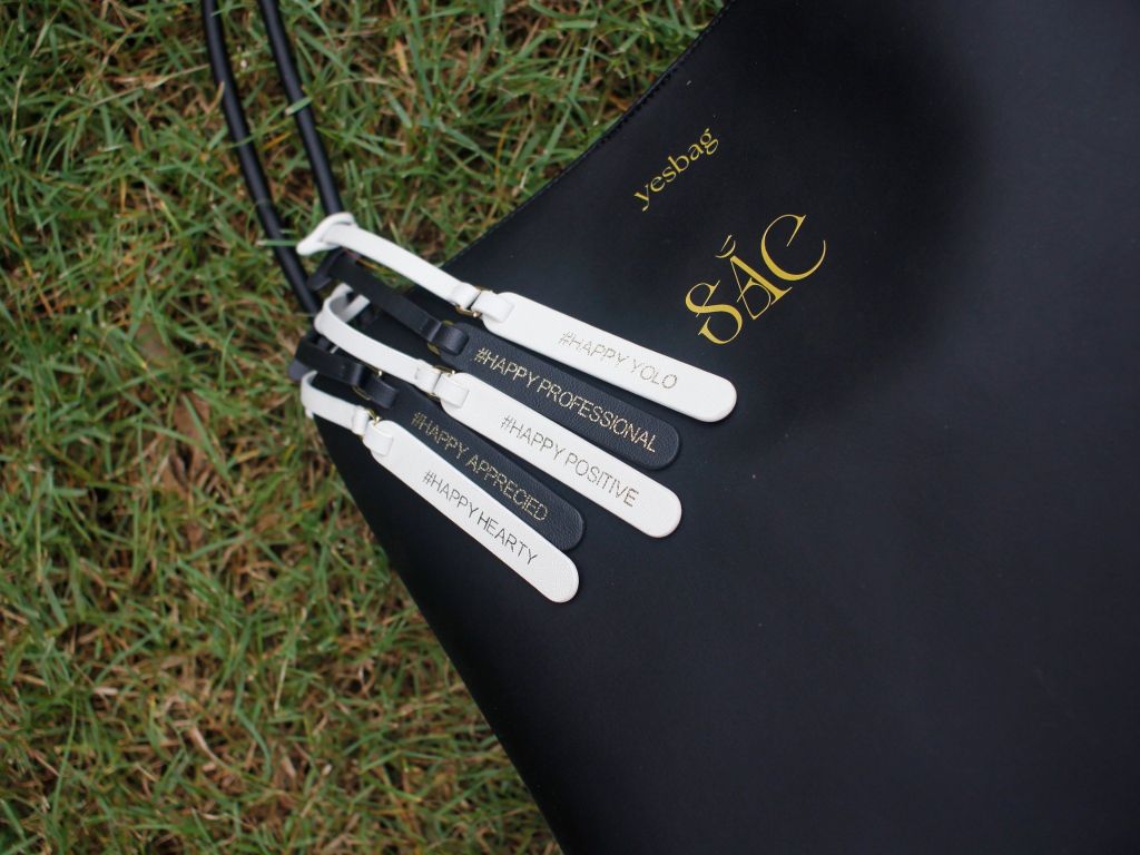 Toòng teng SẮC phúc (#HAPPY)