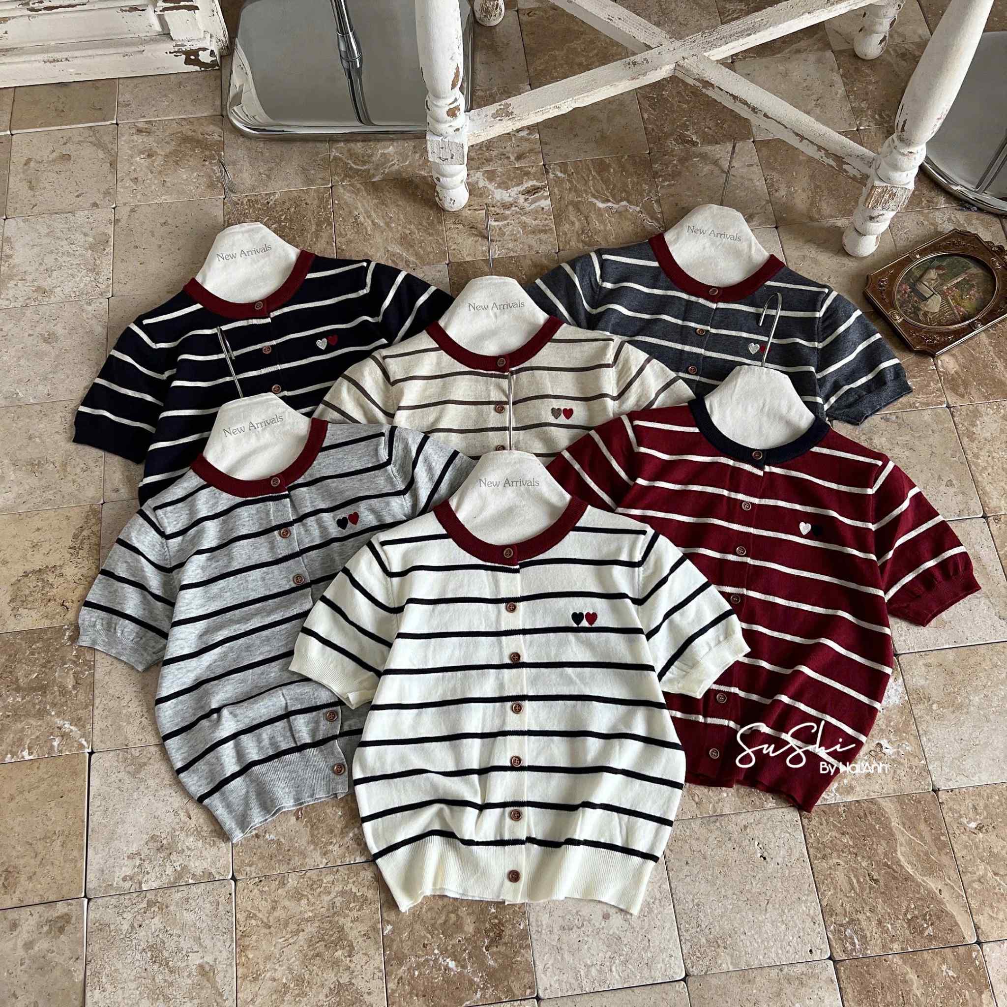  len kẻ ngang thêu tim A43 