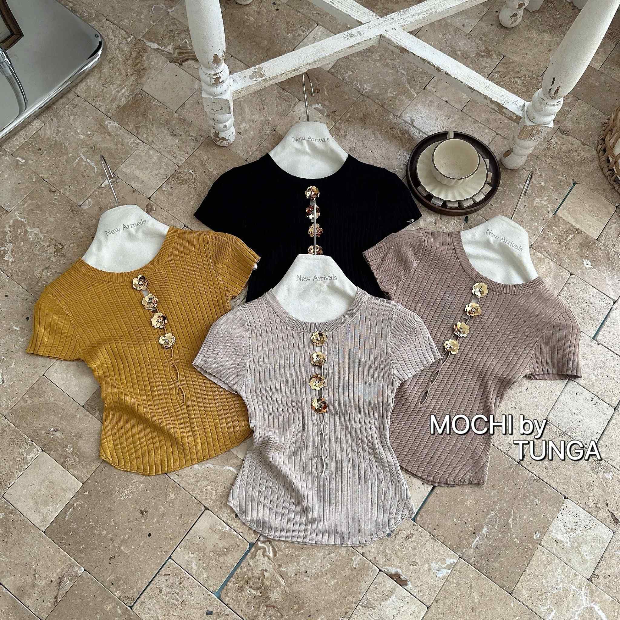  Áo len đính hoa C27 