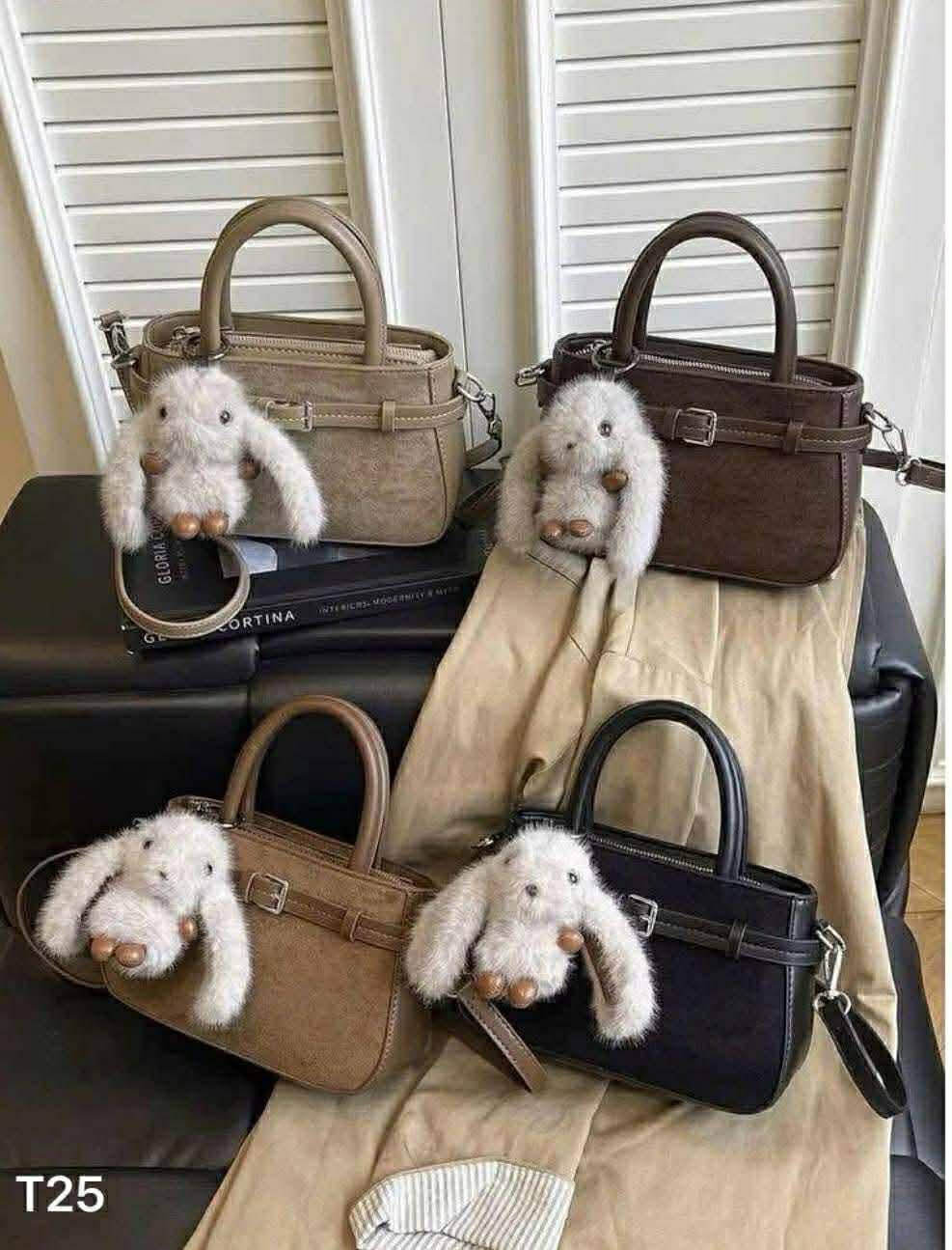  Túi kèm móc gấu T25 