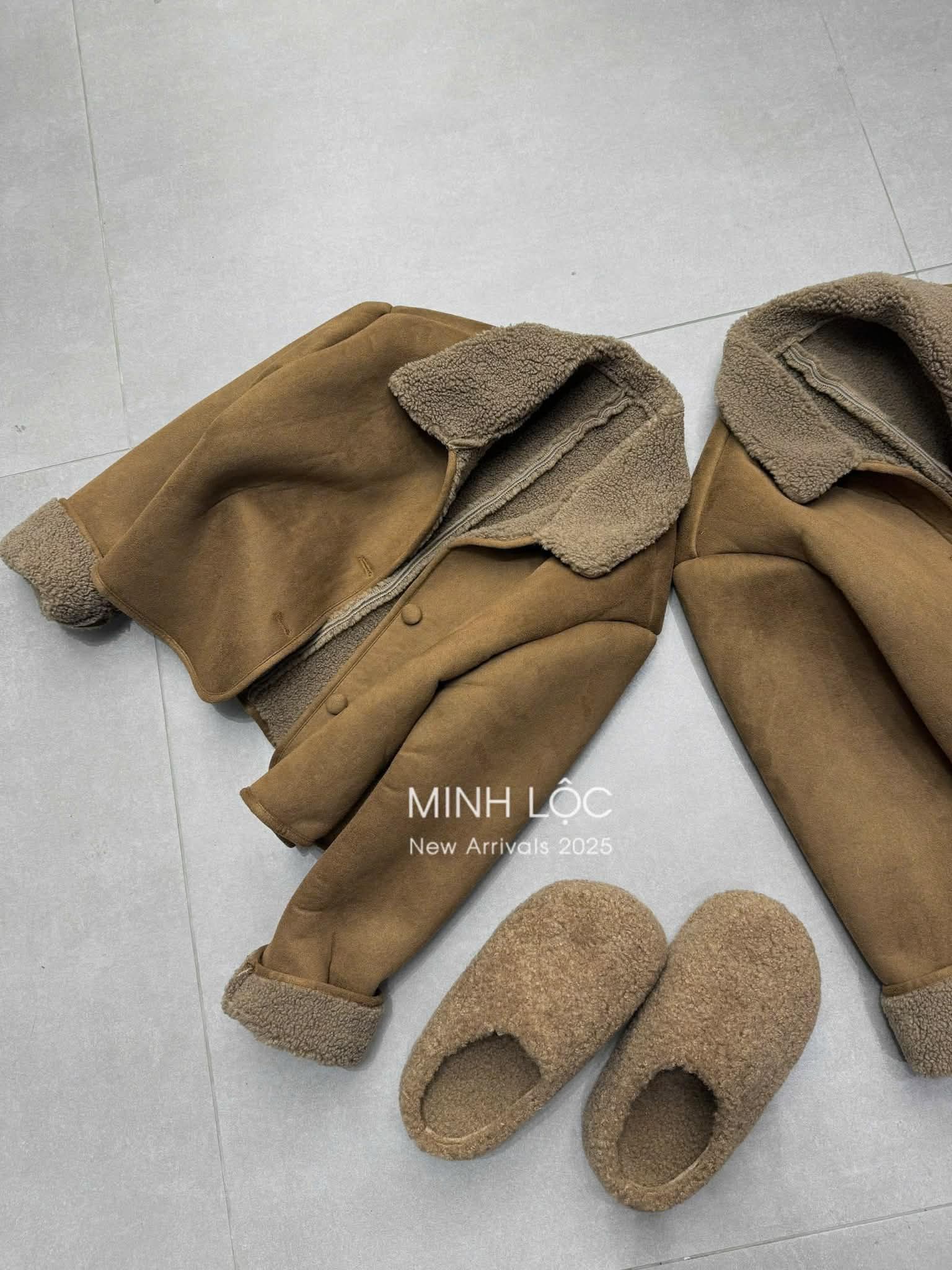  Áo da lộn nâu C34 