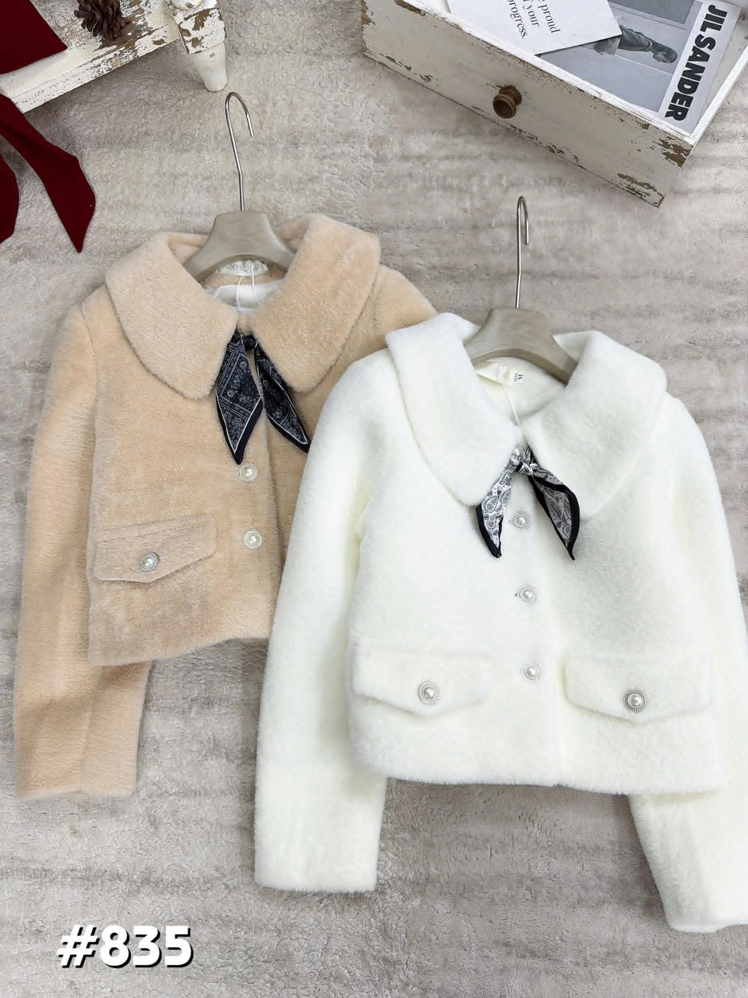  Áo lông cổ sen kèm khăn C54 