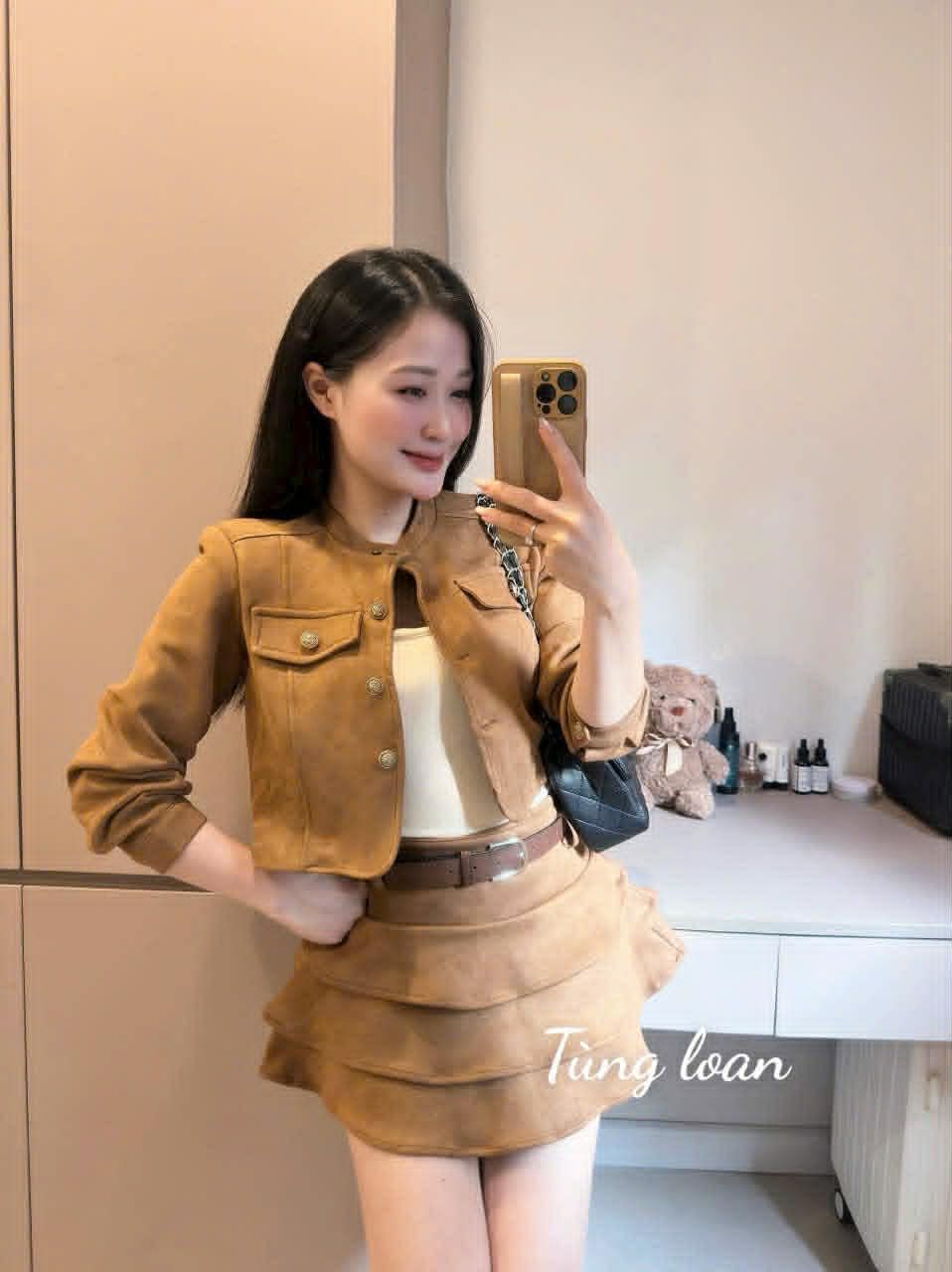  Set da lộn chân váy tầng B52 