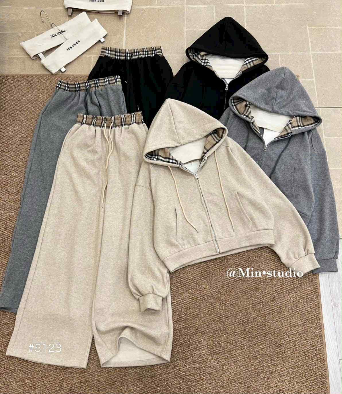  Bộ thỏ len pha kẻ BBR B20 