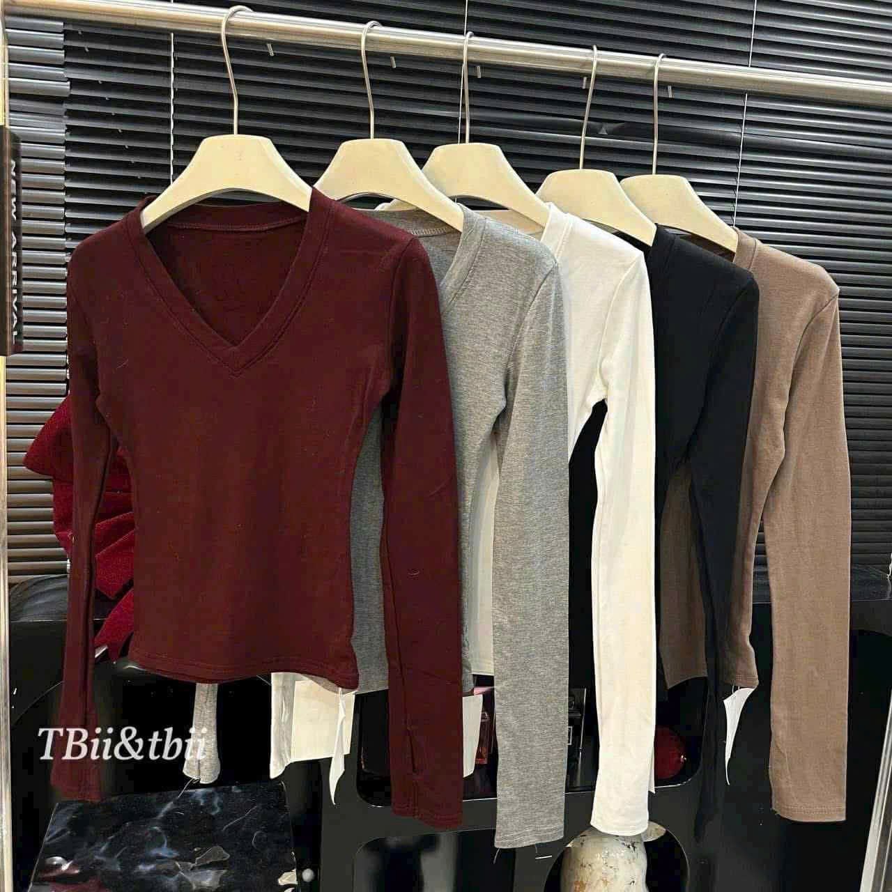  áo cổ tim dài tày A54 