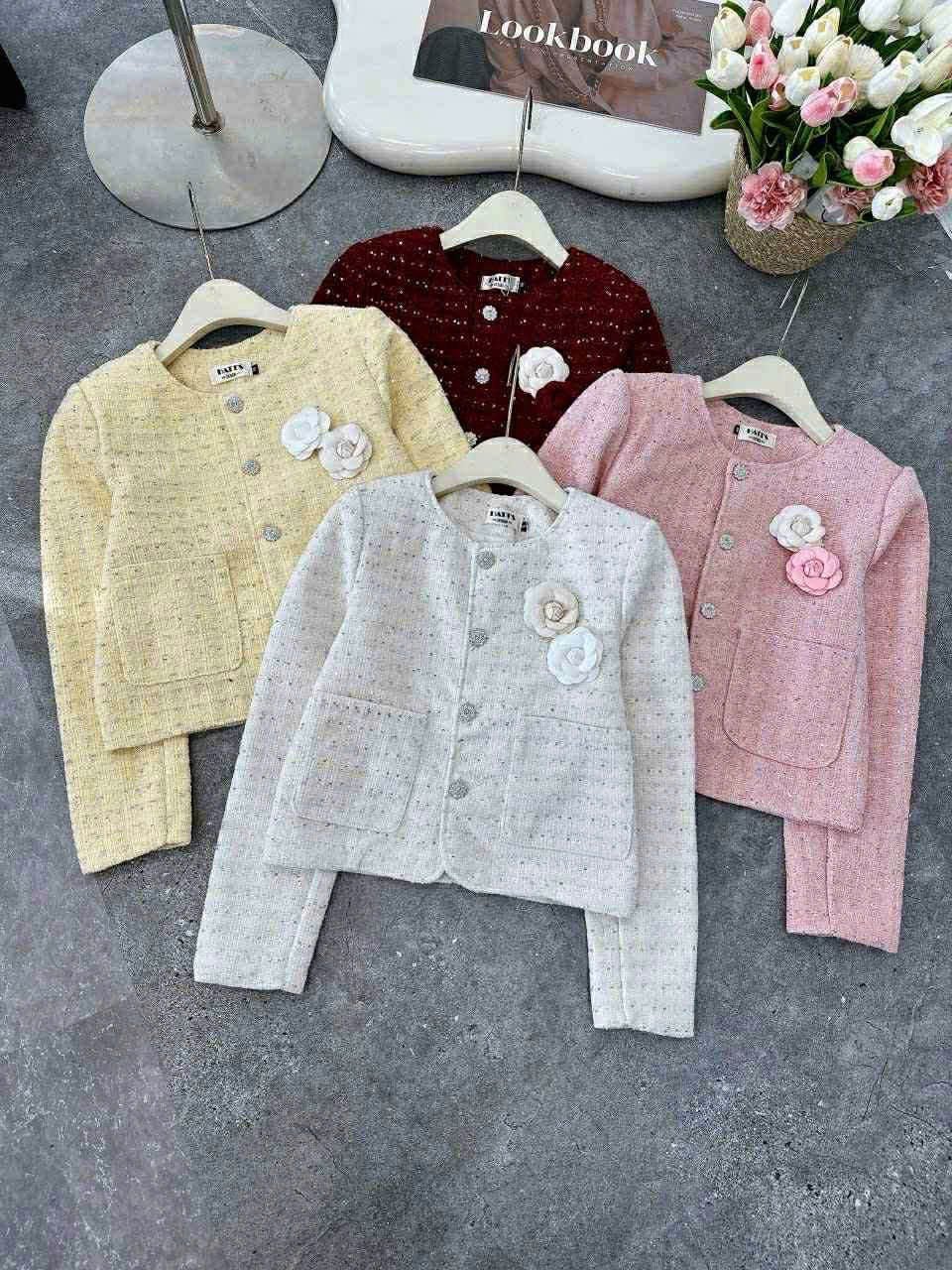  Áo dạ kèm tag hoa A86 