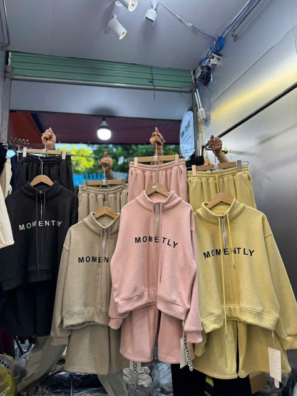  Bộ lót lông momenty B79 