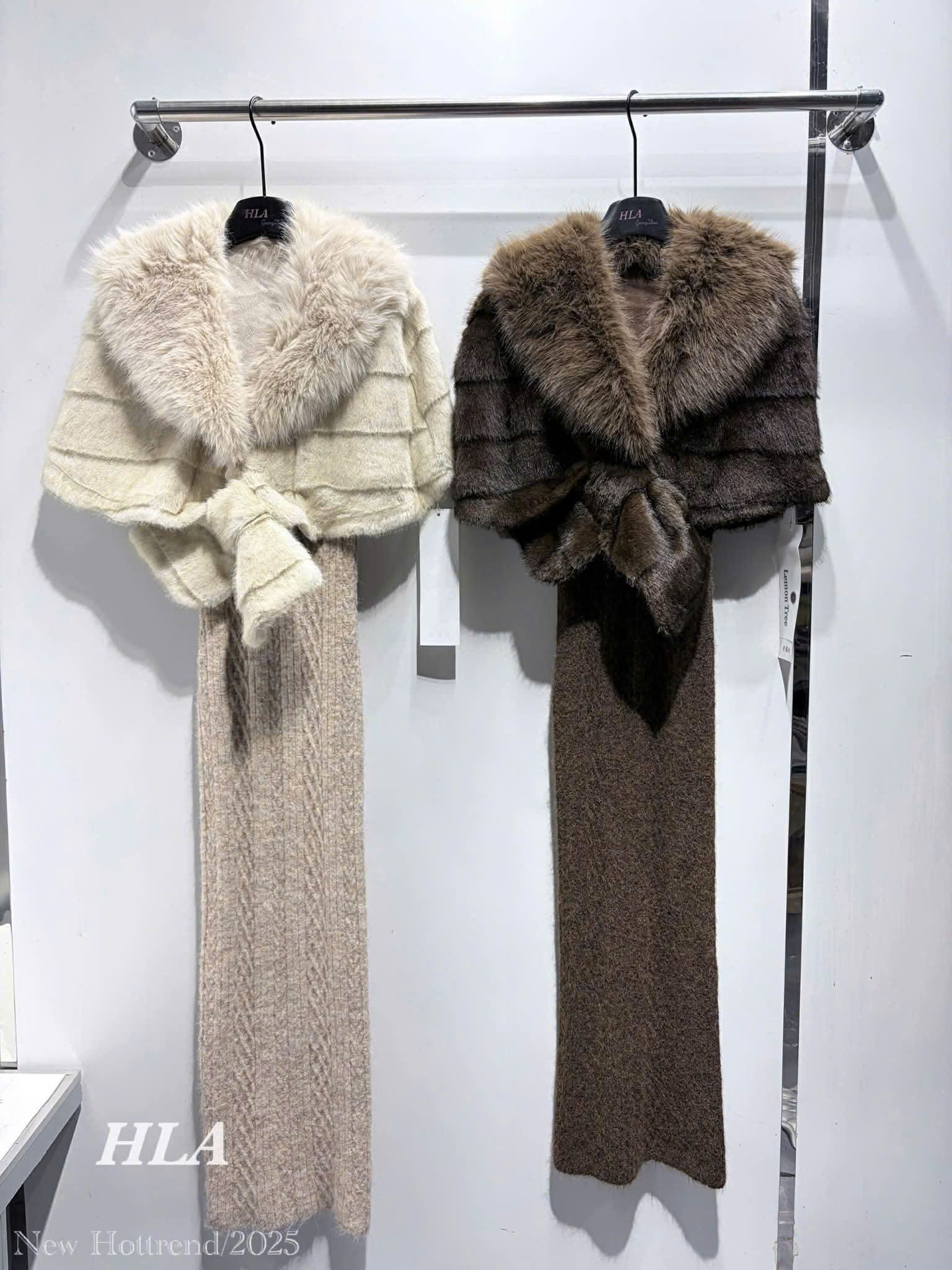  Set áo choàng + váy len ( CK CỌC) B142 