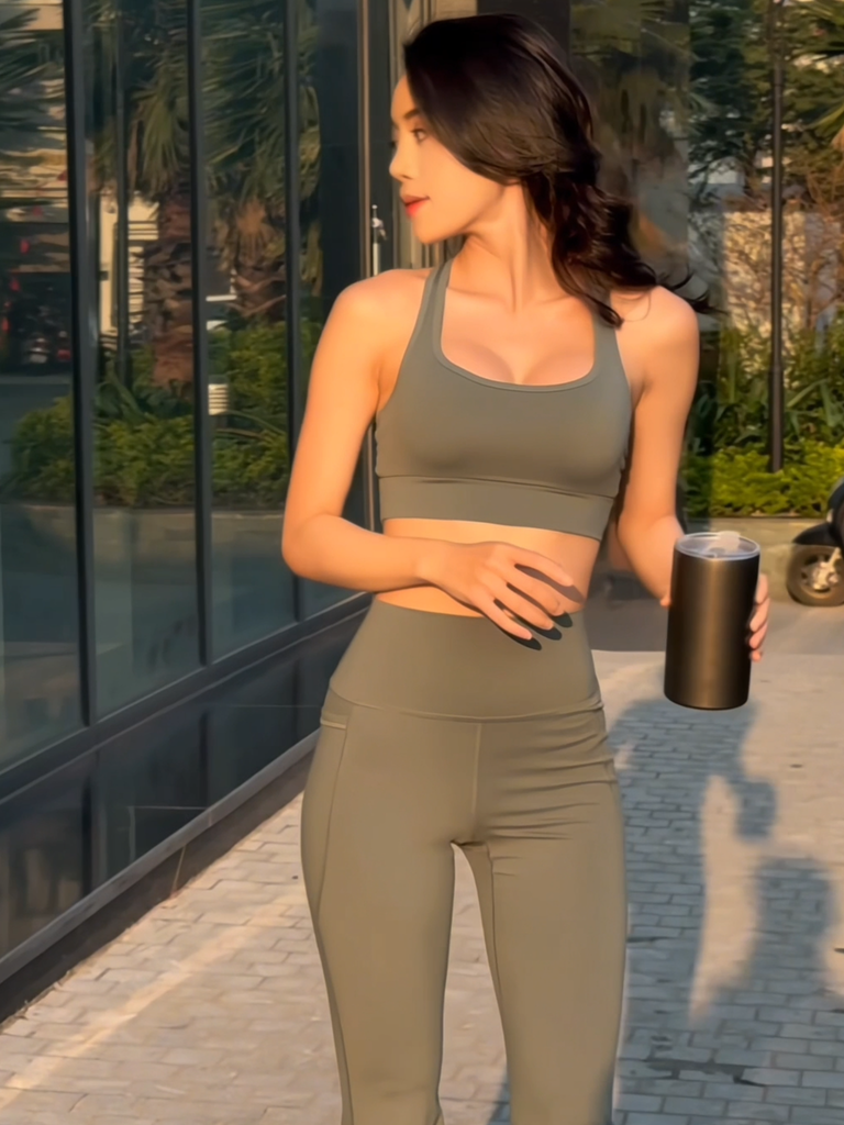Bộ Đồ Tập Gym Yoga Nữ UNIQ Cool Peel - Áo Dây Đan & Quần Legging Ống Loe