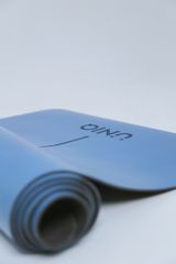 Thảm Tập Yoga UNIQ Định Tuyến Cao Su Tự Nhiên