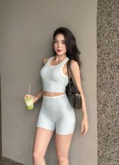 Bộ Đồ Tập Gym Yoga Nữ UNIQ Cool Peel – Áo Line Viền Trắng Nổi & Quần Legging Đùi