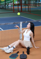 Set Đồ Thể Thao Nữ Tennis Pickleball Áo Cổ V Phối Viền Kèm Chân Váy Quần Xếp Ly