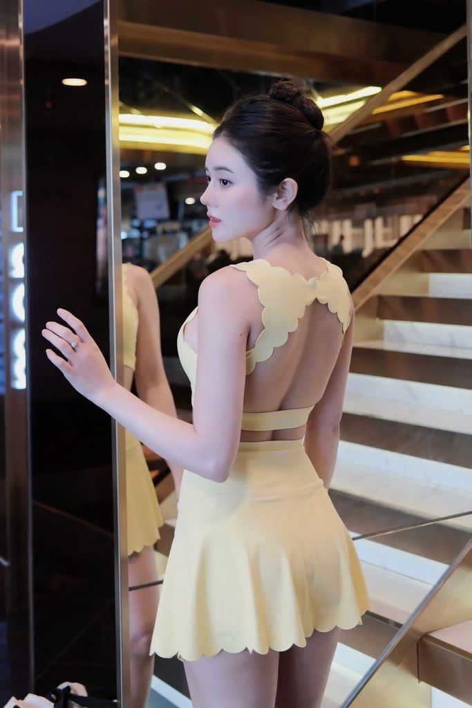 Set Váy Pickleball Nữ UNIQ Cool Peel - Áo Butterfly & Chân Váy Viền Sóng