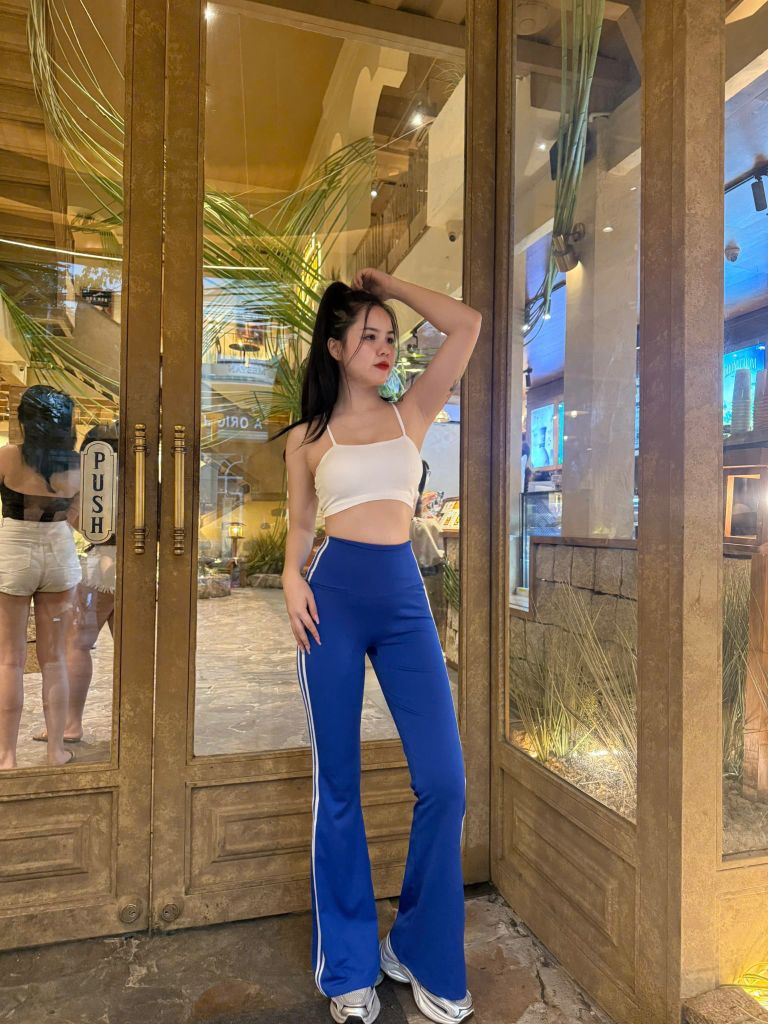 Quần Legging Gym Yoga Nữ UNIQ Cool Peel Cạp Cao Ống Loe Sọc Trắng