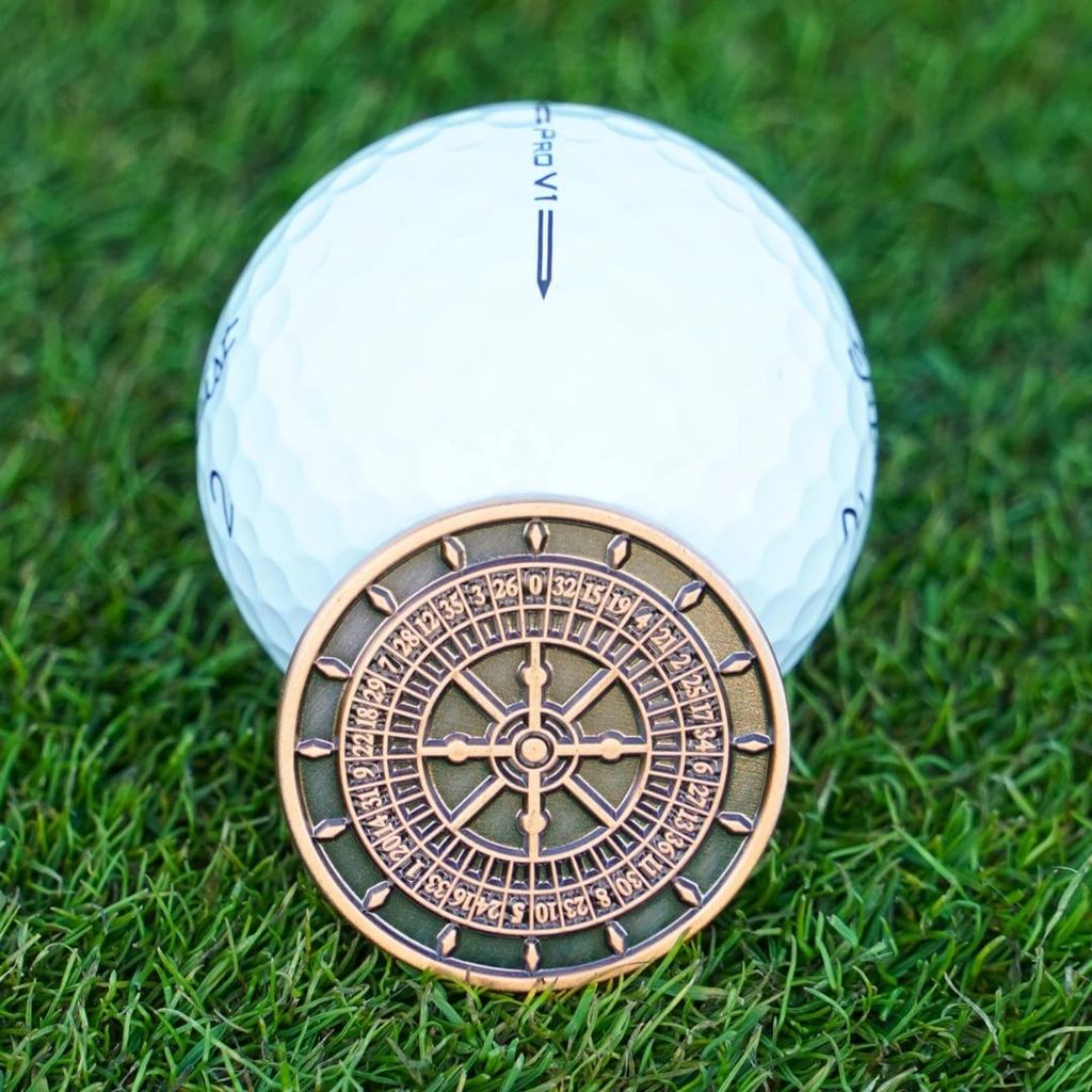 Đánh dấu bóng Skins Golf Roulette