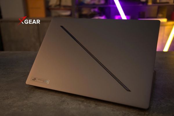 Laptop Gaming Asus ROG Zephyrus G16 GU606AX-TB042WS (Ultra 9 386H | 64GB | 2TB | RTX 5090 24GB | 16inch OLED 240Hz)