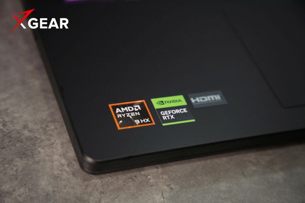 Laptop Gaming MSI Raider A16 HX B8WH-031VN (Ryzen 9 8940HX | RTX5070Ti | 32GB | 1TB | 16inch)