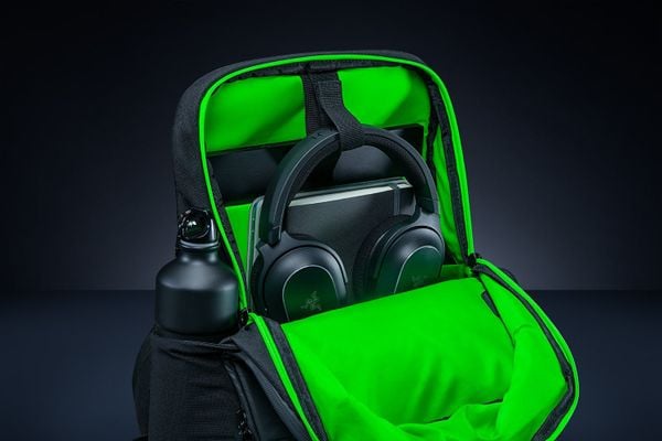 Balo Razer Rogue 16