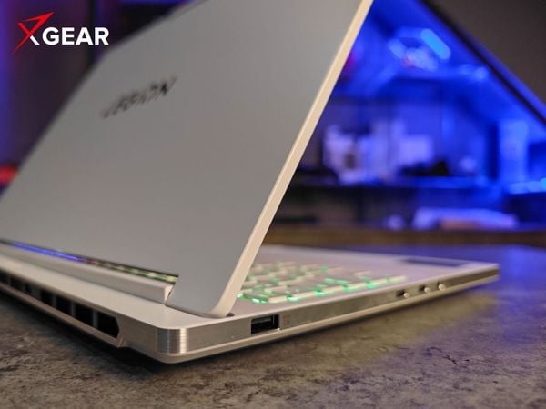 Laptop Gaming LENOVO Legion 7 16IAX10 83KY001VVN