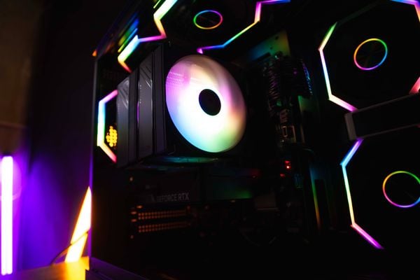 PC Gaming Mini Original ( i5 14400F | B760M | 16GB RAM | 500GB SSD | RTX 5060 )